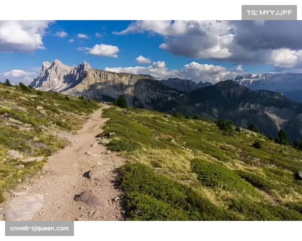 环意赛总监称多洛米蒂山赛段将成-皇后赛段-,海拔超2800米